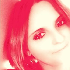 Meet your Posher, Christy